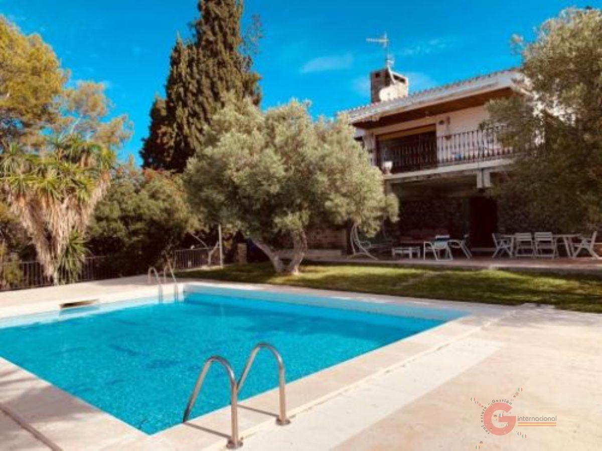 Venta de villa en Almuñécar
