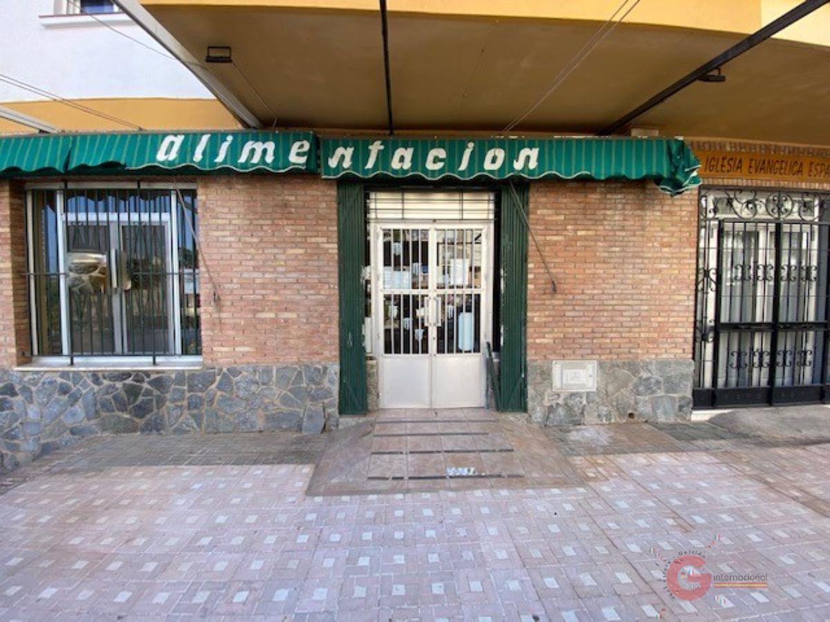 Venta de local comercial en Almuñécar