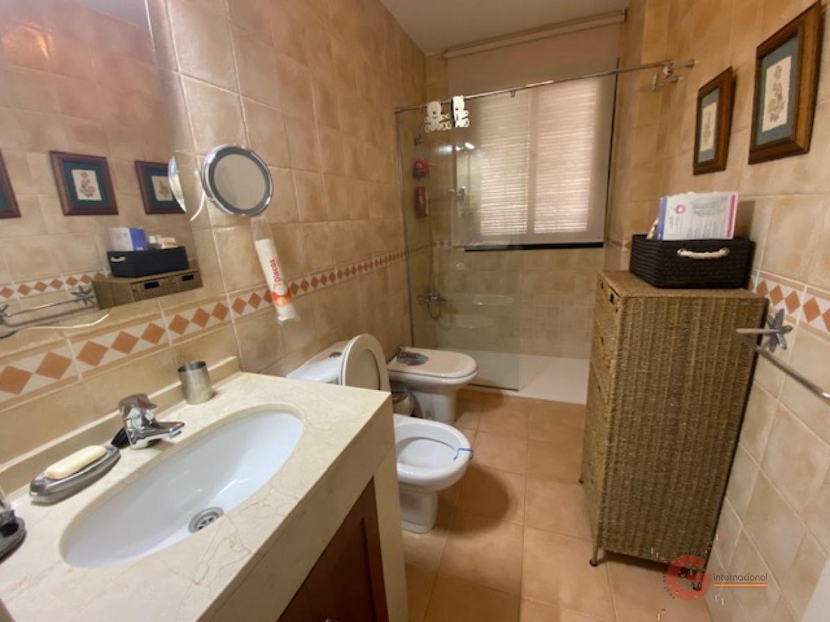 For sale of chalet in La Herradura
