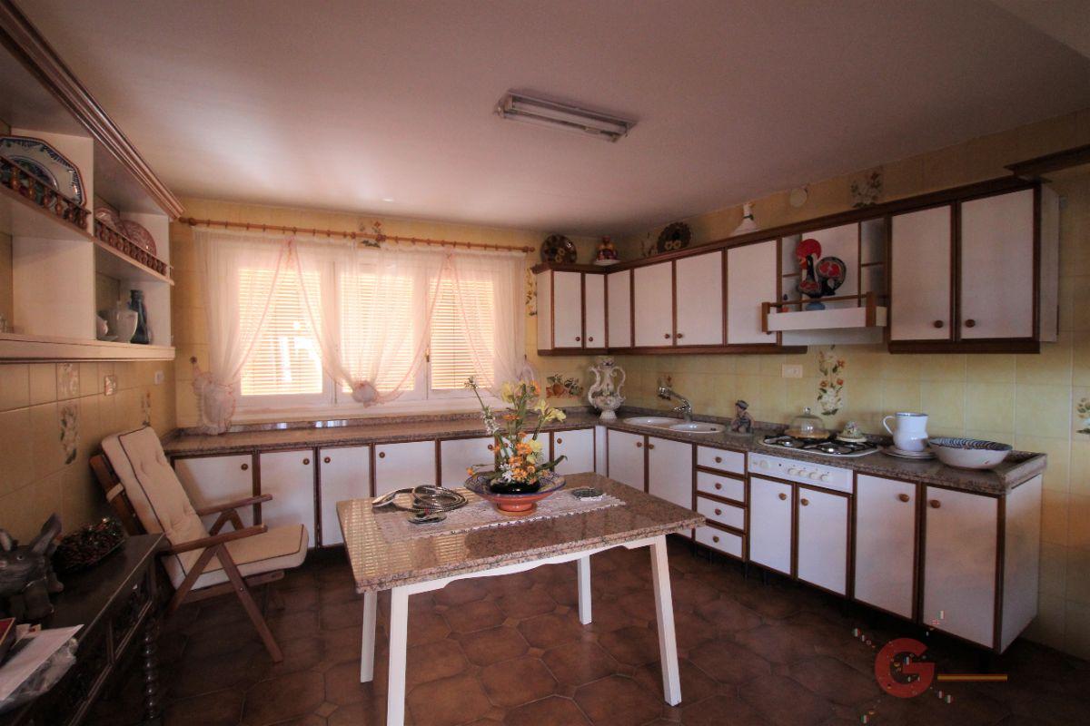 Venta de villa en Salobreña