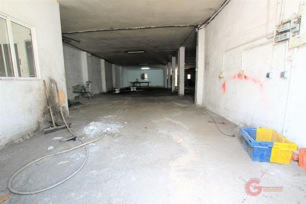 Venta de nave industrial en Motril