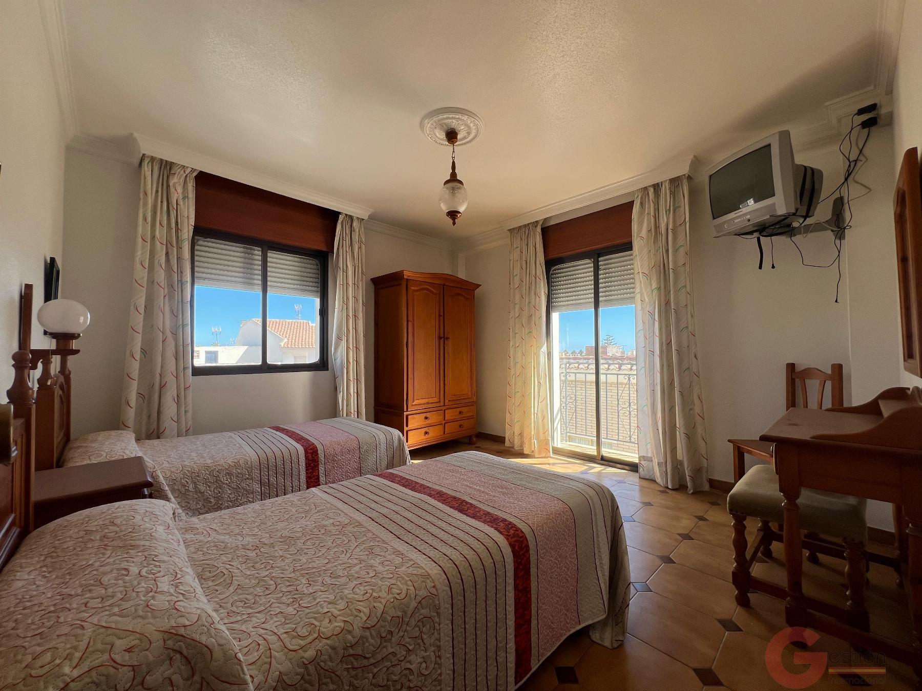 Venta de hotel en Salobreña