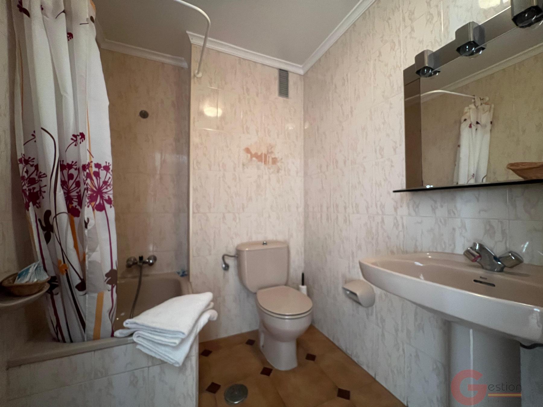 Venta de hotel en Salobreña