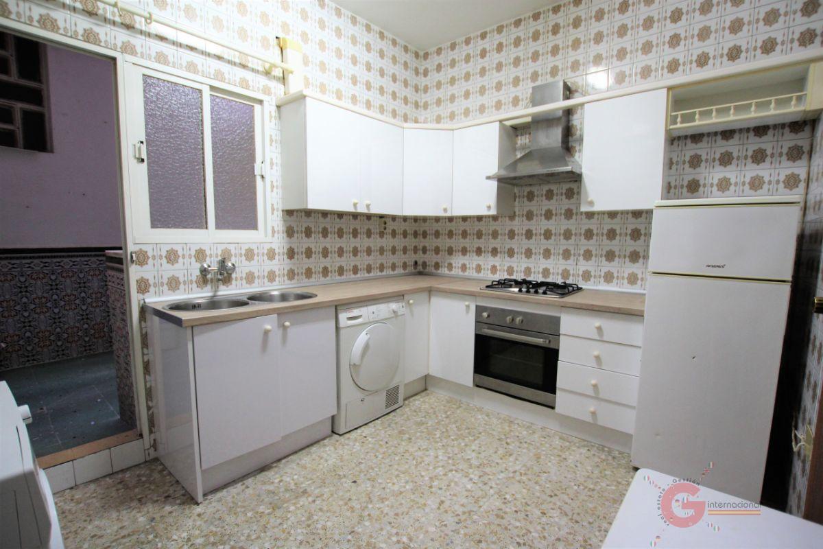 For sale of flat in Motril