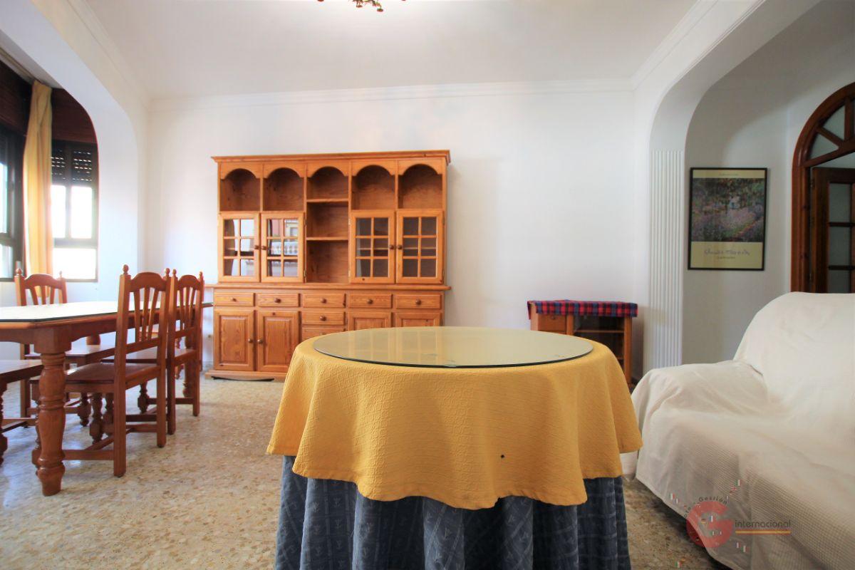 For sale of flat in Motril