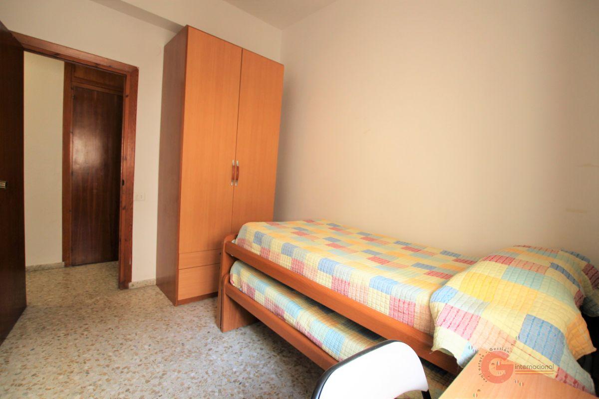 For sale of flat in Motril