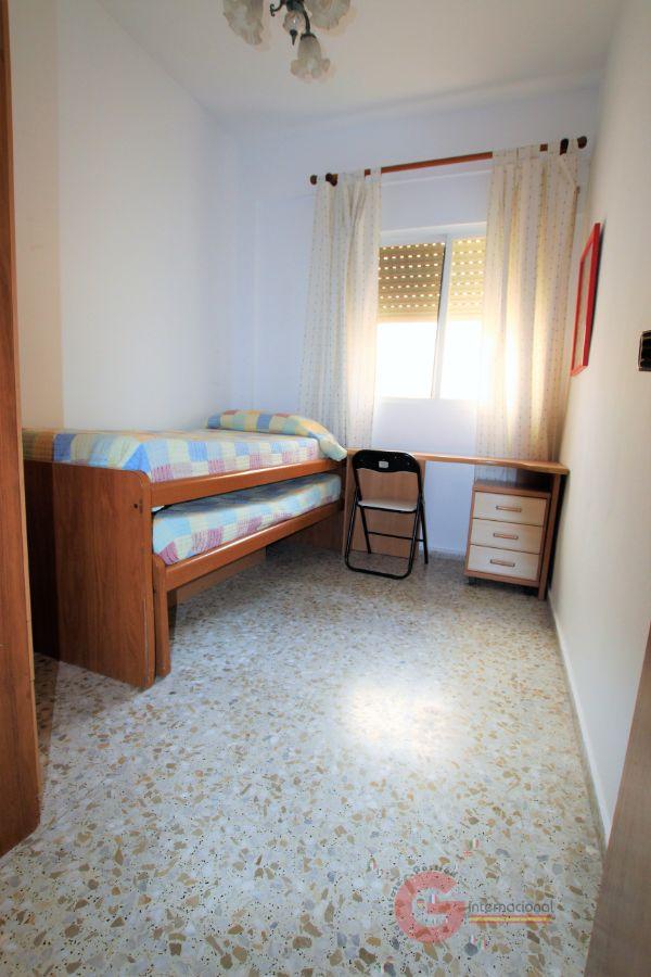 For sale of flat in Motril