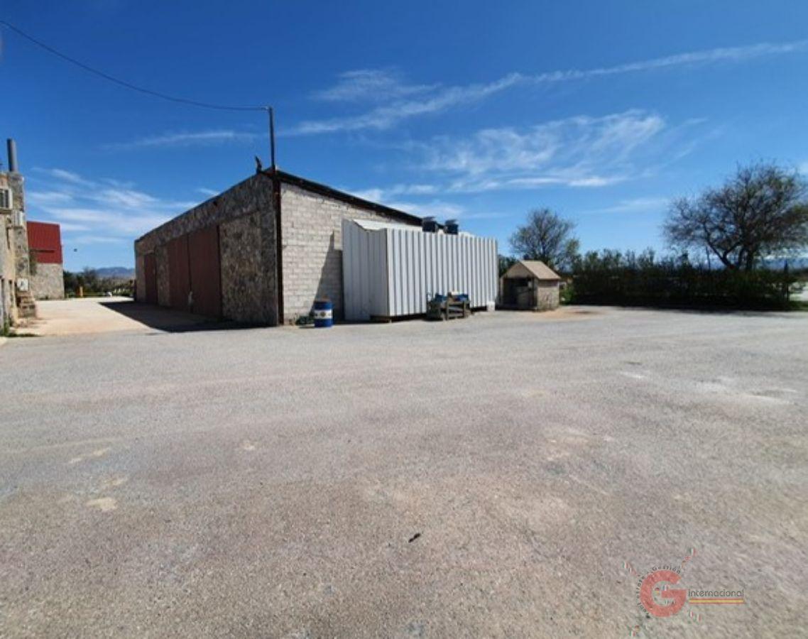 For sale of rural property in Baza