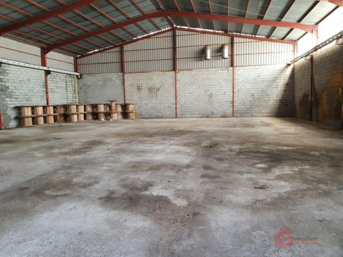 For sale of rural property in Baza