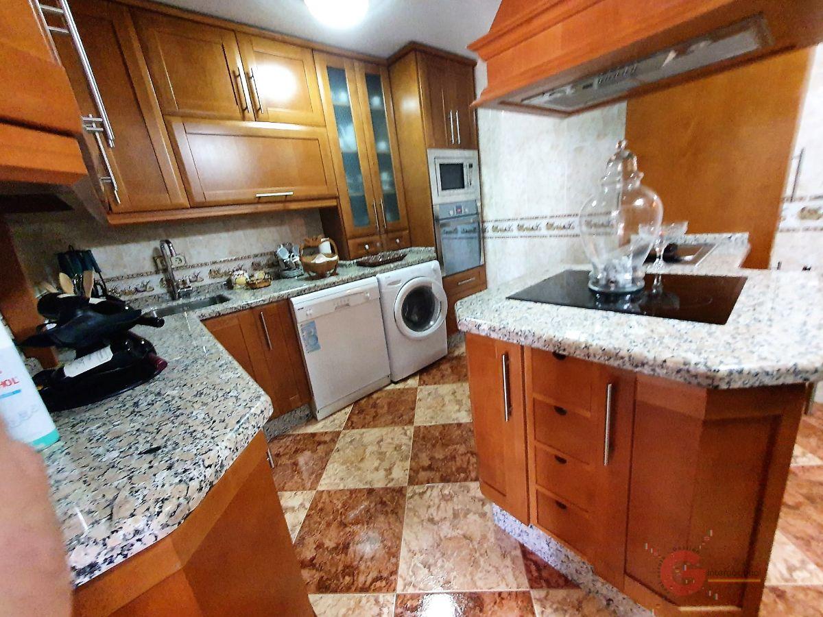 For sale of house in Carchuna