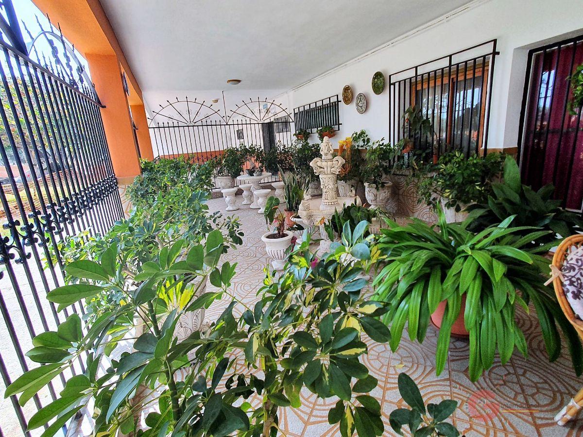 For sale of house in Carchuna