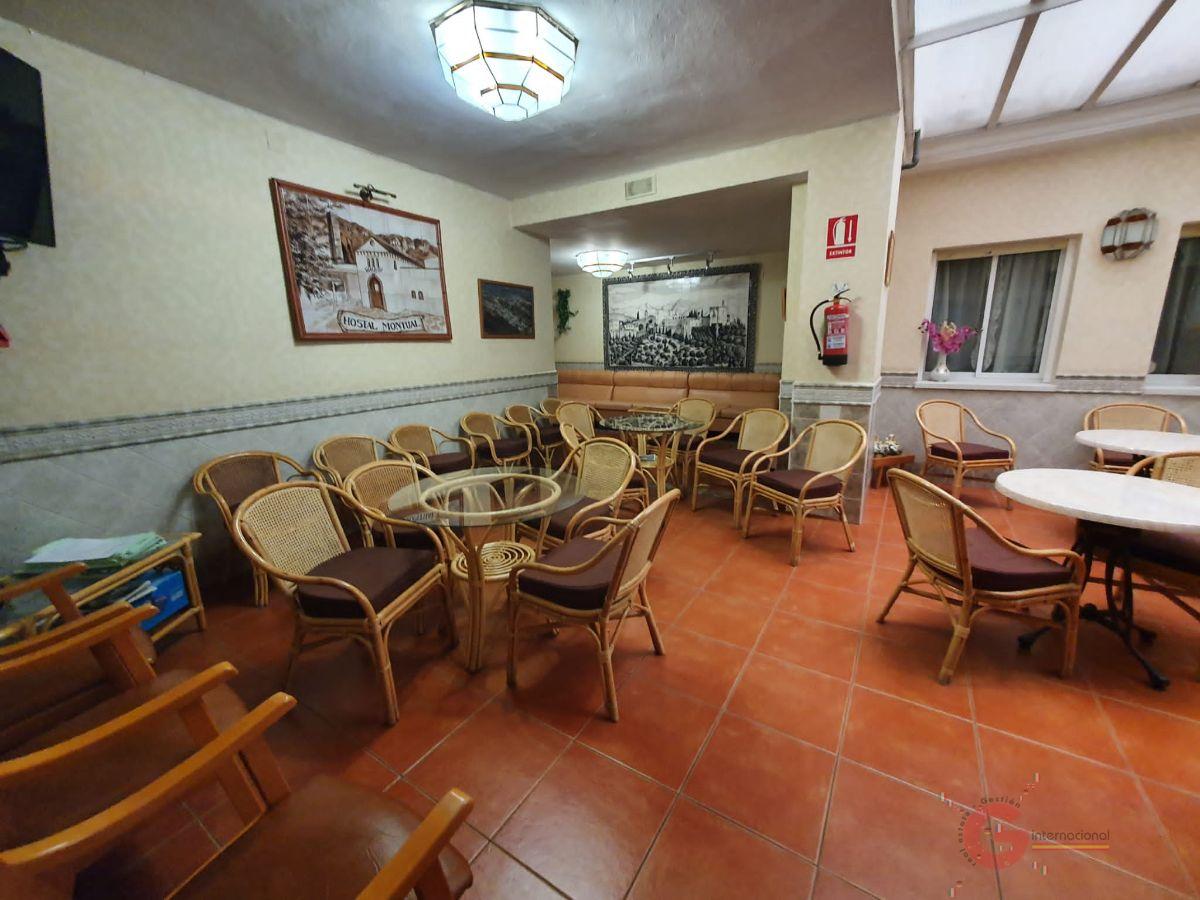 Venta de hotel en Cortes y Graena