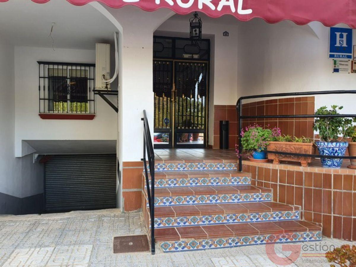 Venta de hotel en Cortes y Graena Venta de hotel en Cortes y Graena