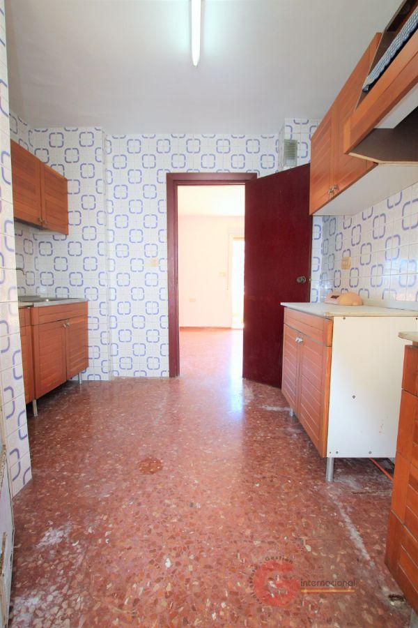 For sale of flat in Motril