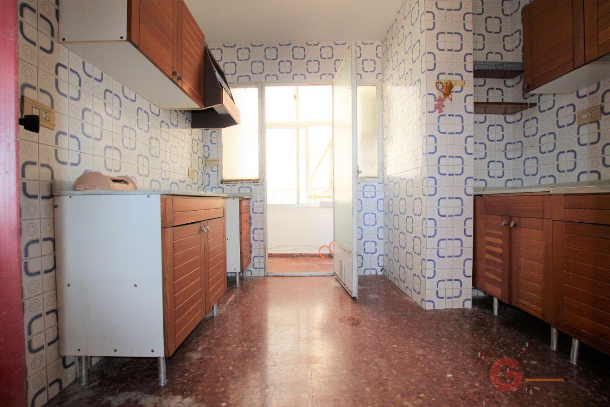 For sale of flat in Motril