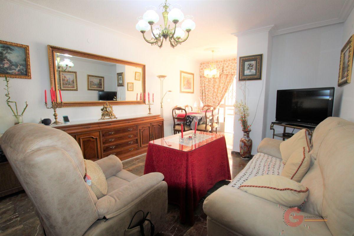 For sale of flat in Motril