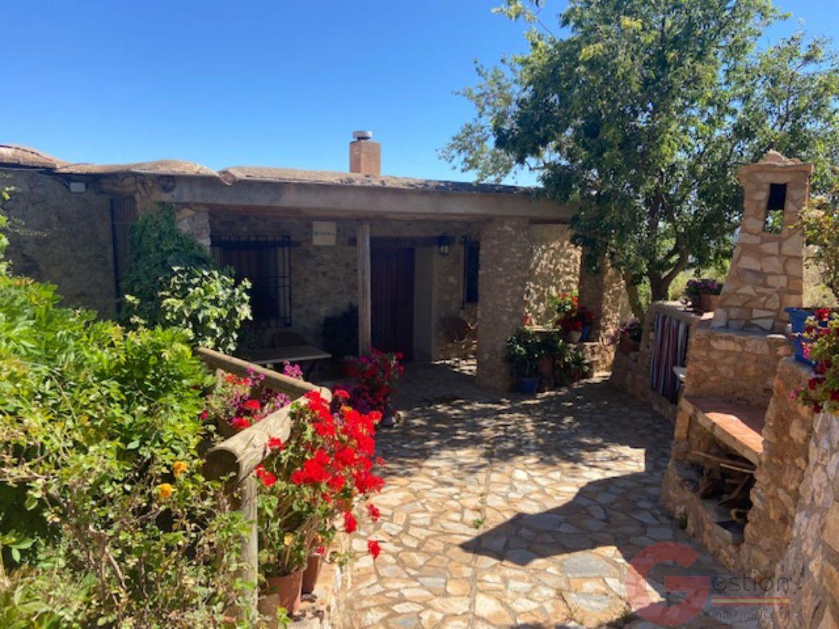 Venta de finca rústica en Lanjarón Venta de finca rústica en Lanjarón