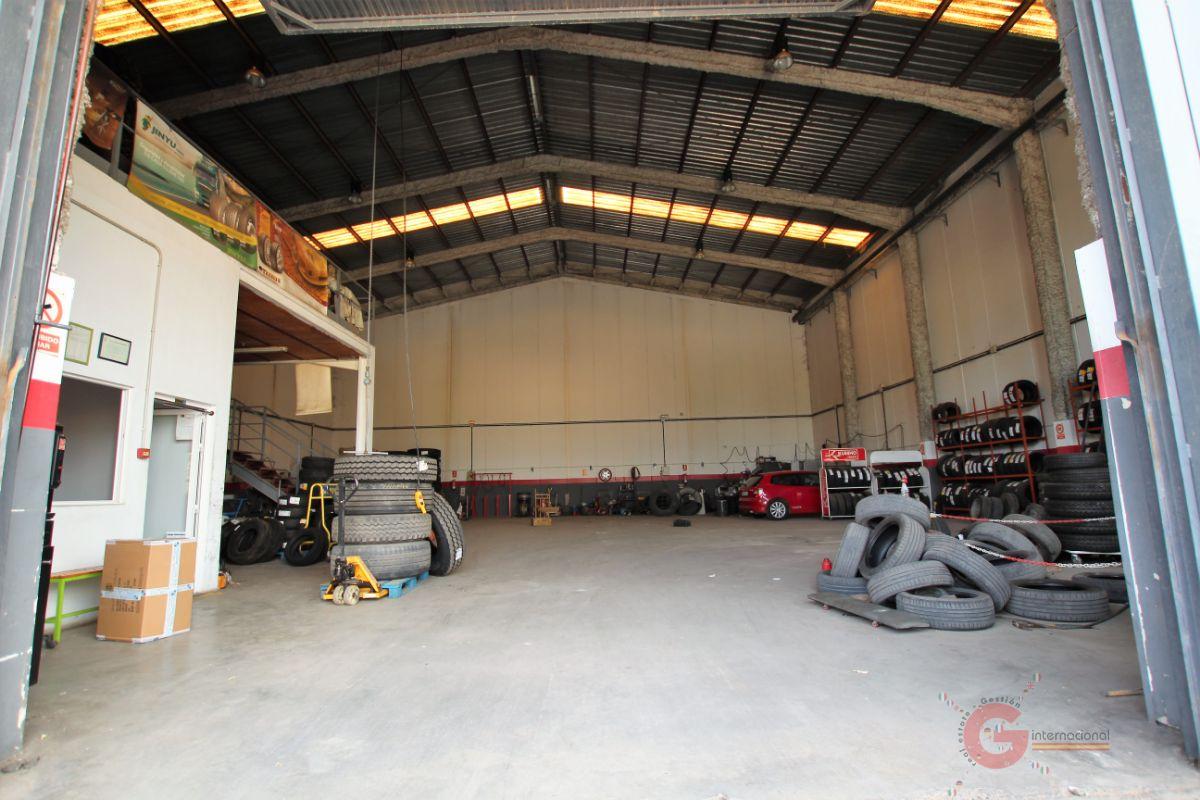 Venta de nave industrial en Motril