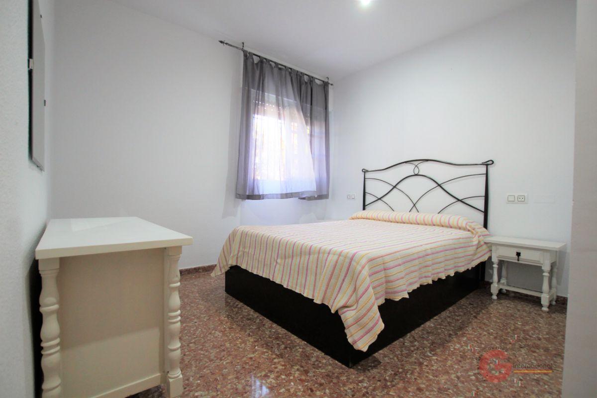 For sale of flat in Motril