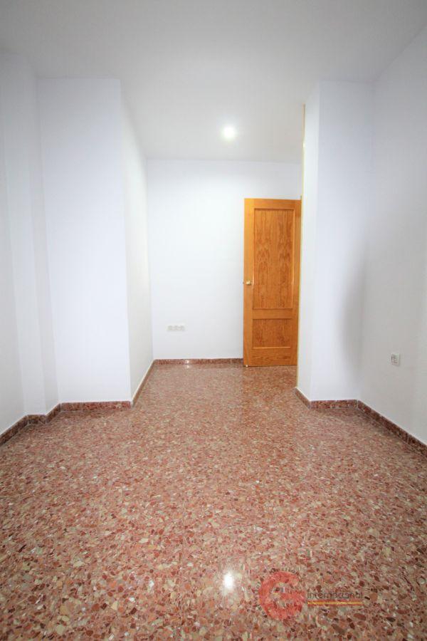 For sale of flat in Motril