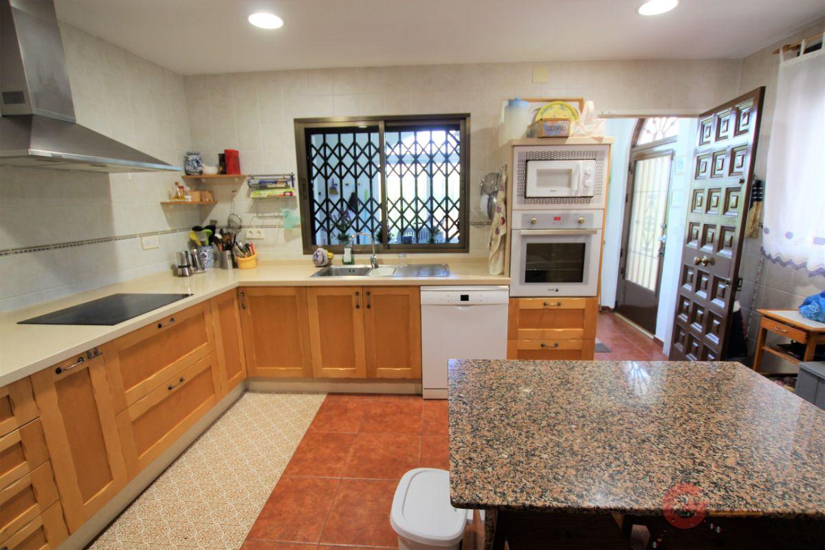 For sale of rural property in Motril