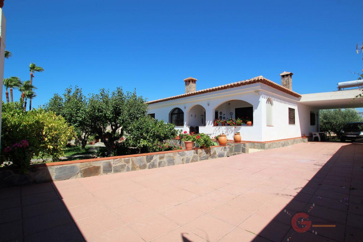 For sale of rural property in Motril