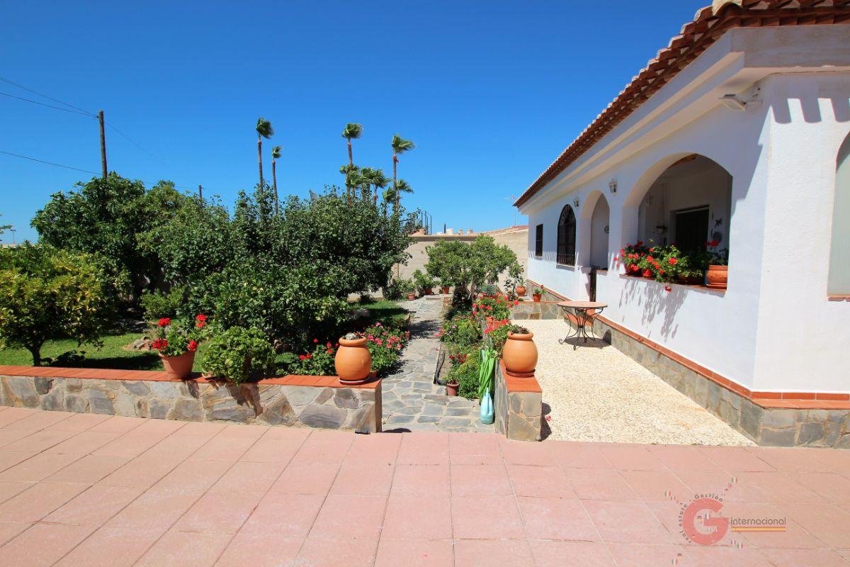 For sale of rural property in Motril