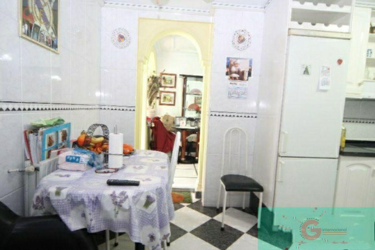 Venta de casa en Lobres