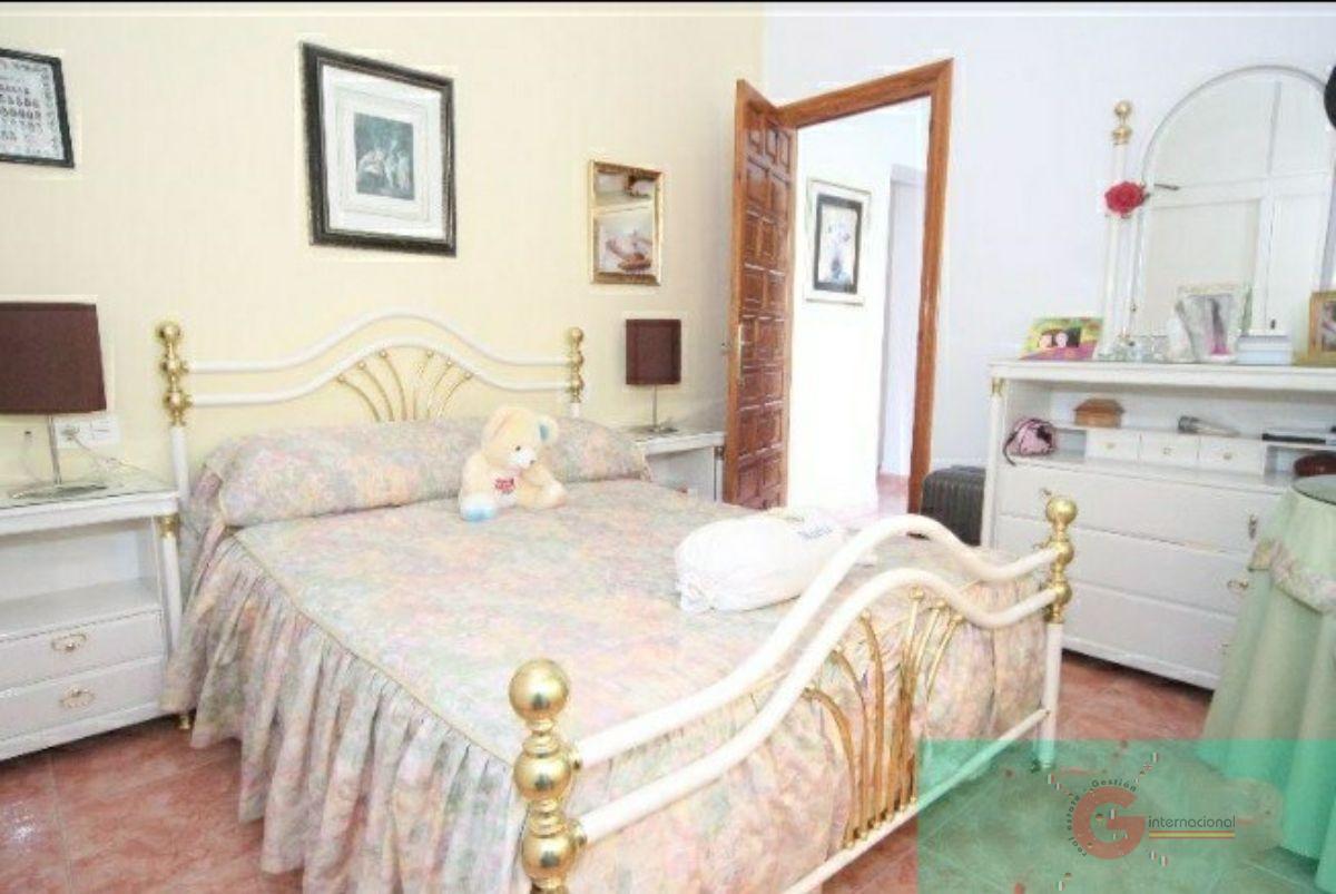 Venta de casa en Lobres
