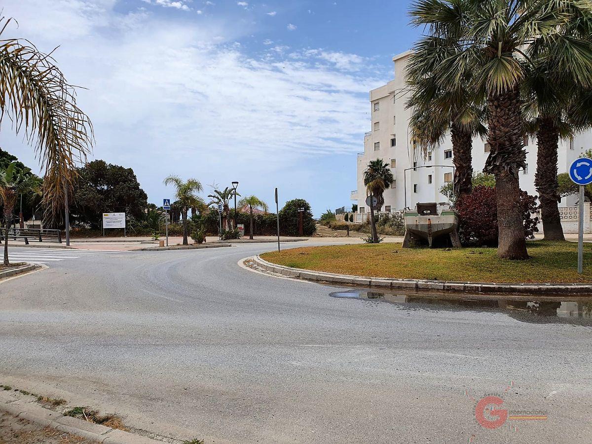 For sale of land in Salobreña
