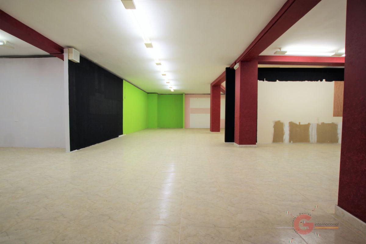 Venta de local comercial en Motril