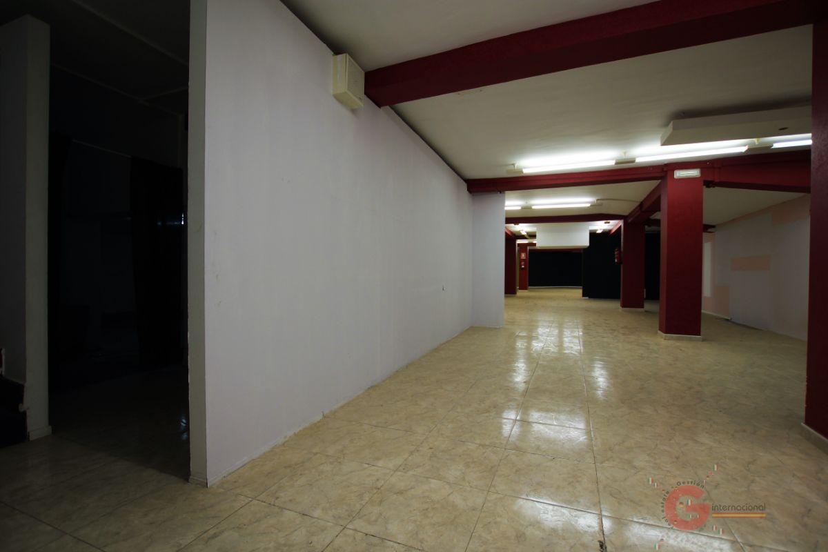 Venta de local comercial en Motril