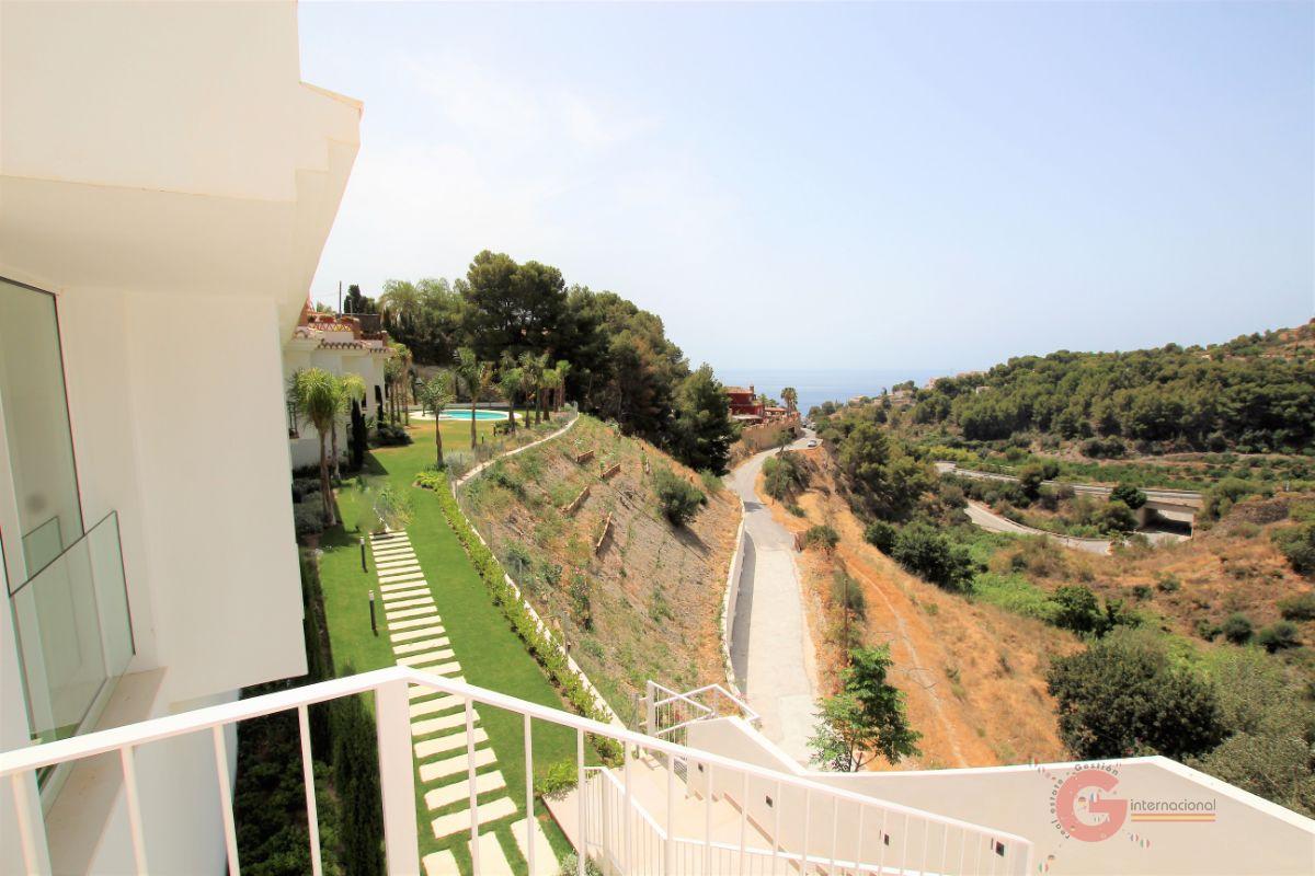 For sale of house in La Herradura