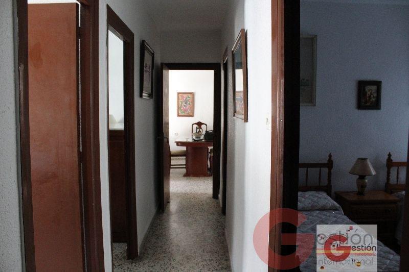 For sale of flat in Salobreña