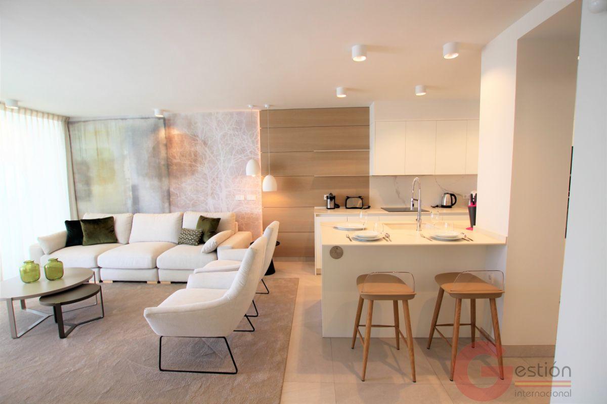 For sale of flat in La Herradura