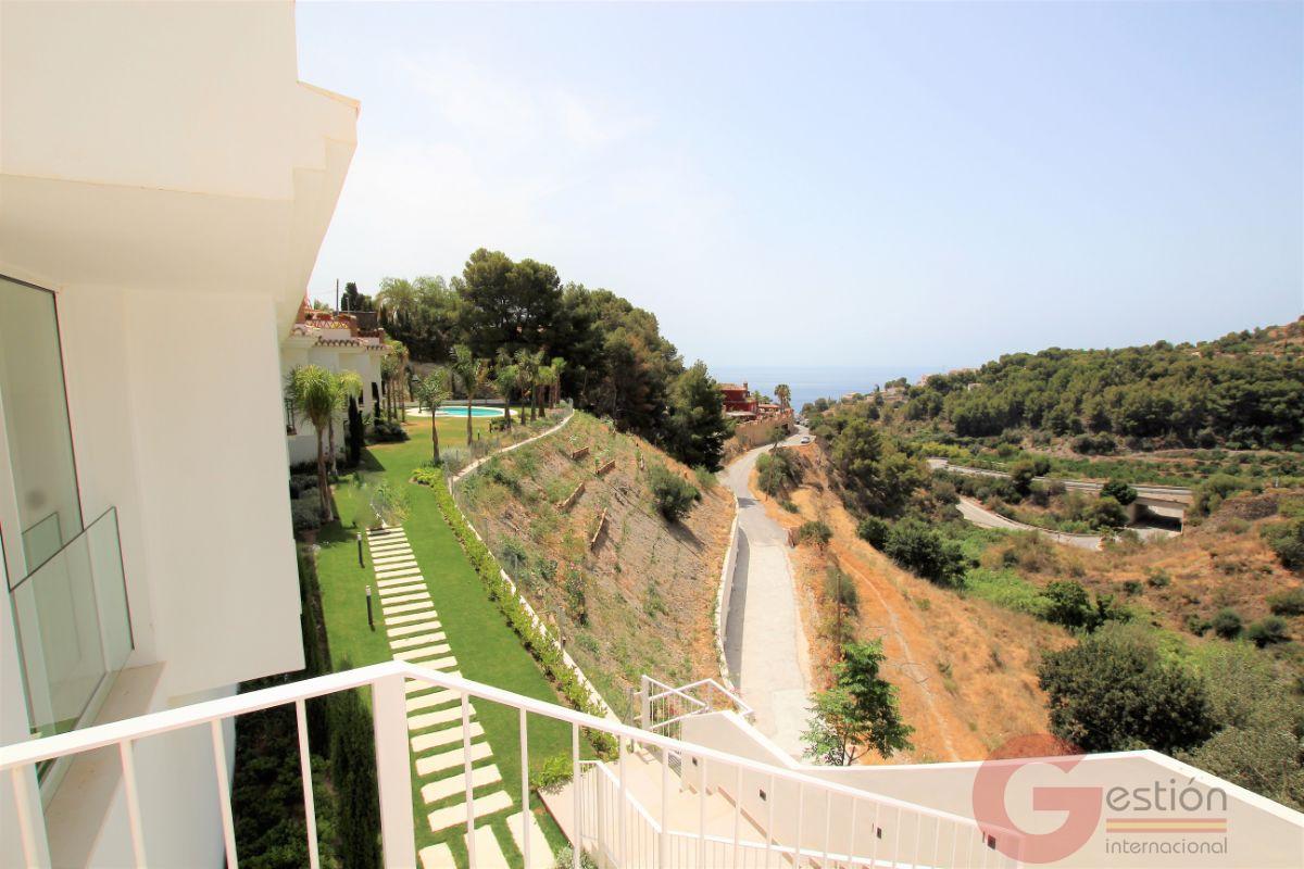 For sale of flat in La Herradura