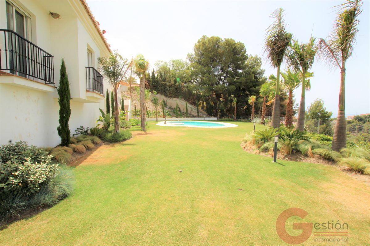 For sale of flat in La Herradura