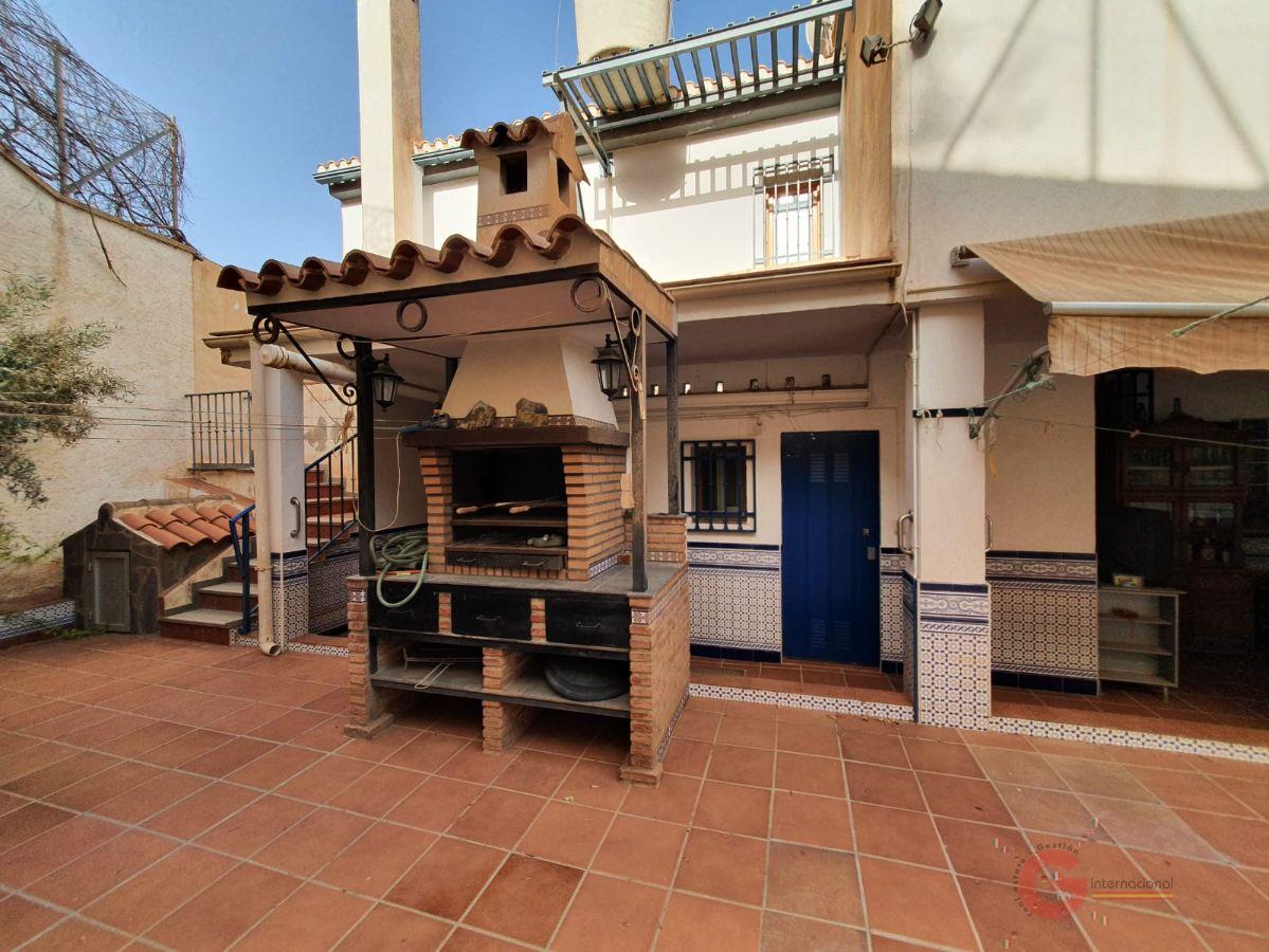 For sale of house in Órgiva