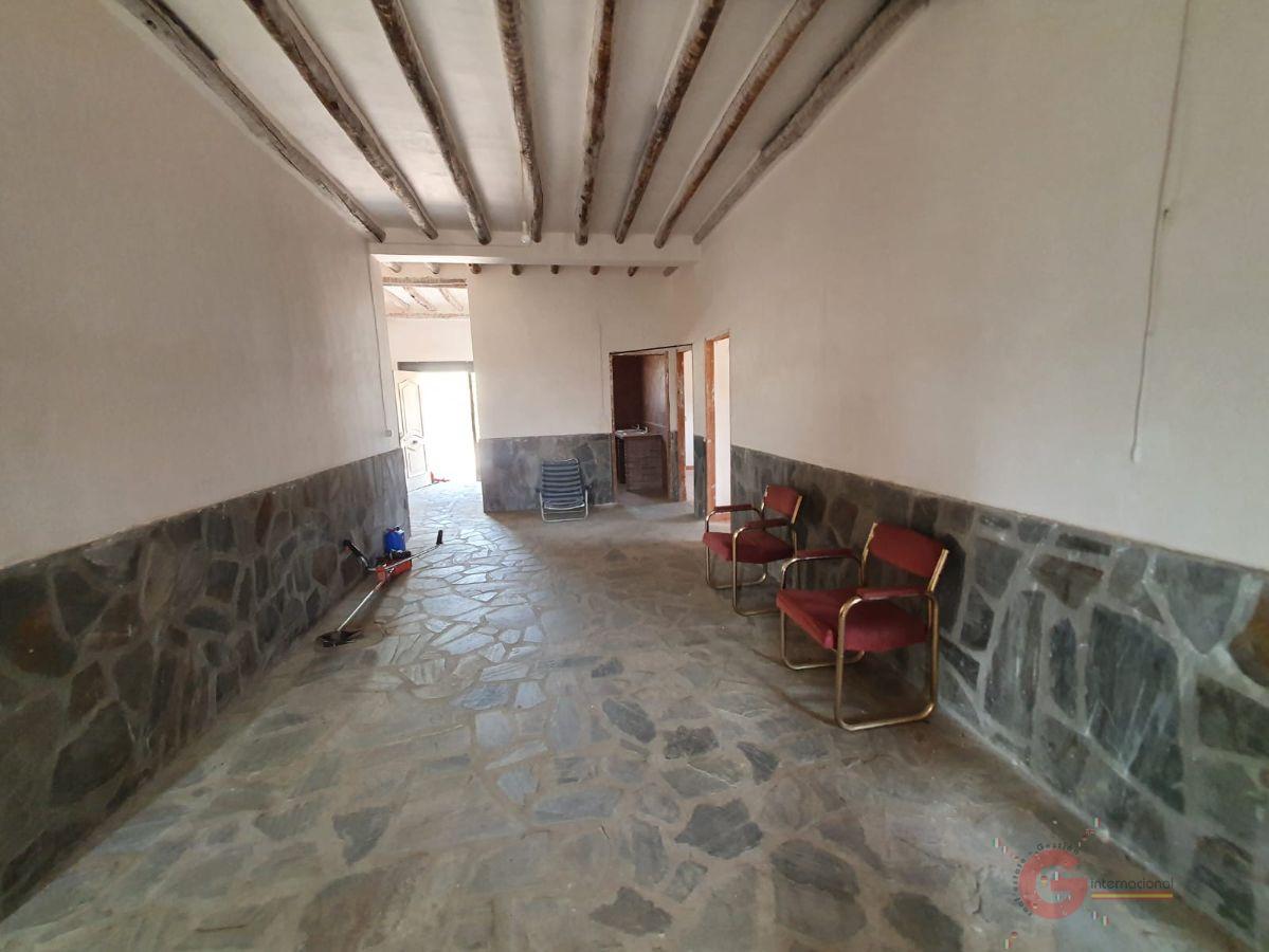 For sale of rural property in Lobras