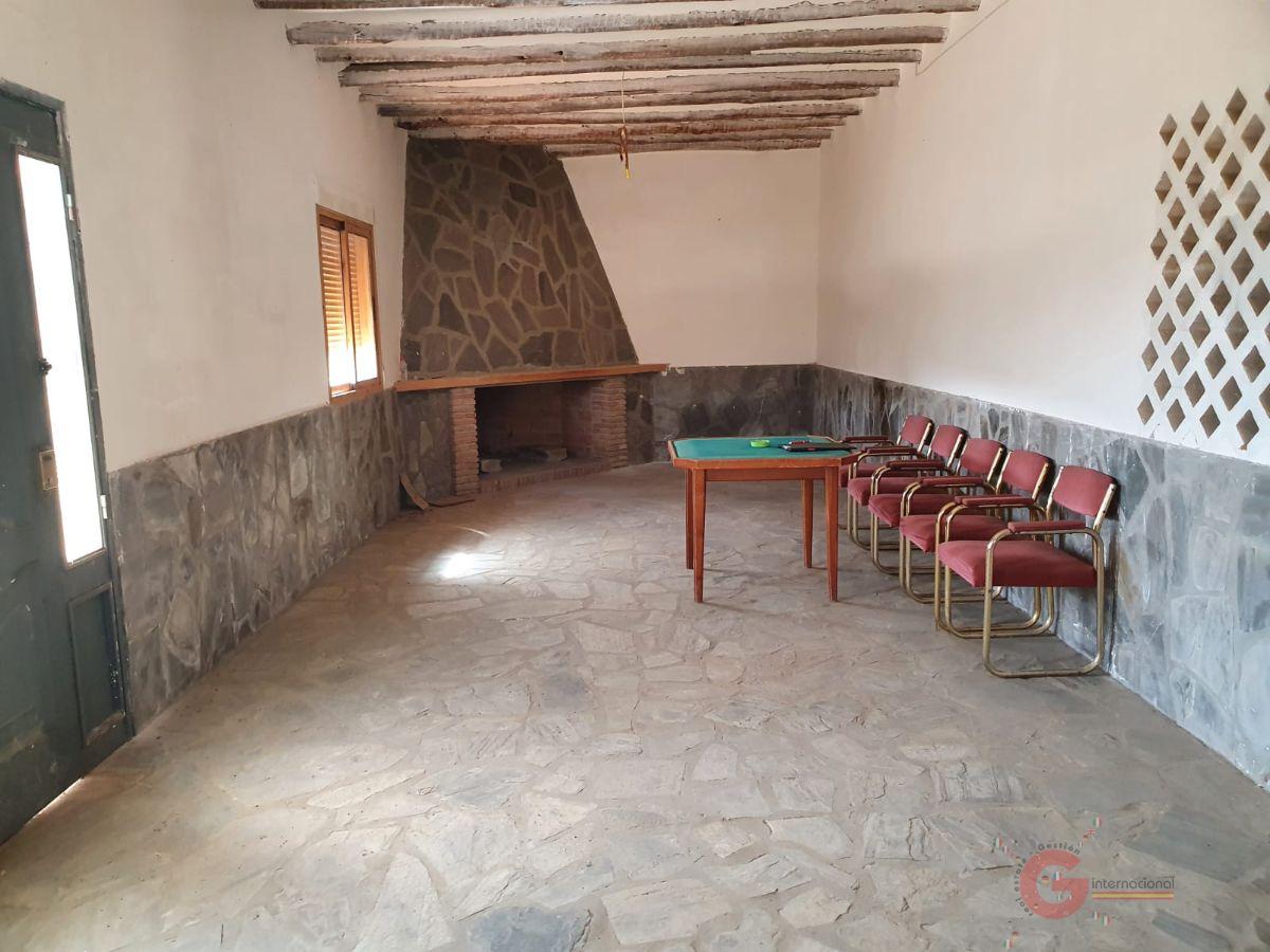 For sale of rural property in Lobras