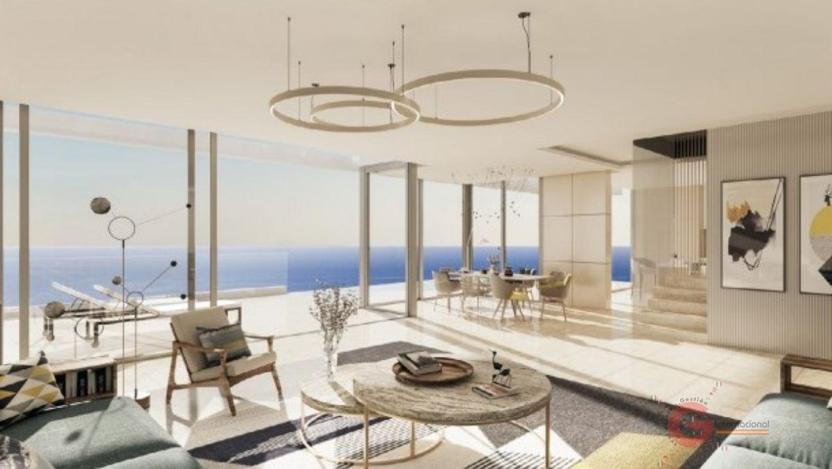 For sale of new build in Almuñécar