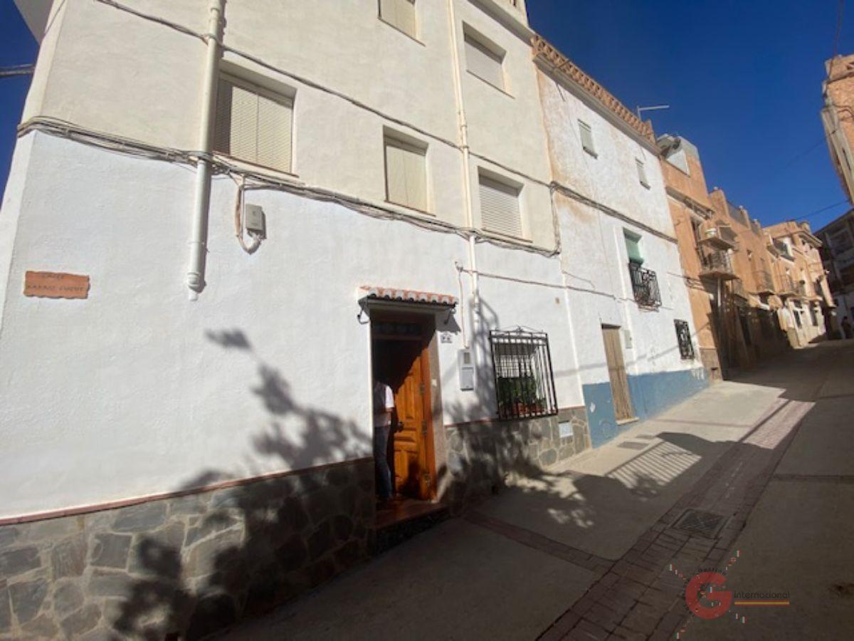 For sale of house in Órgiva
