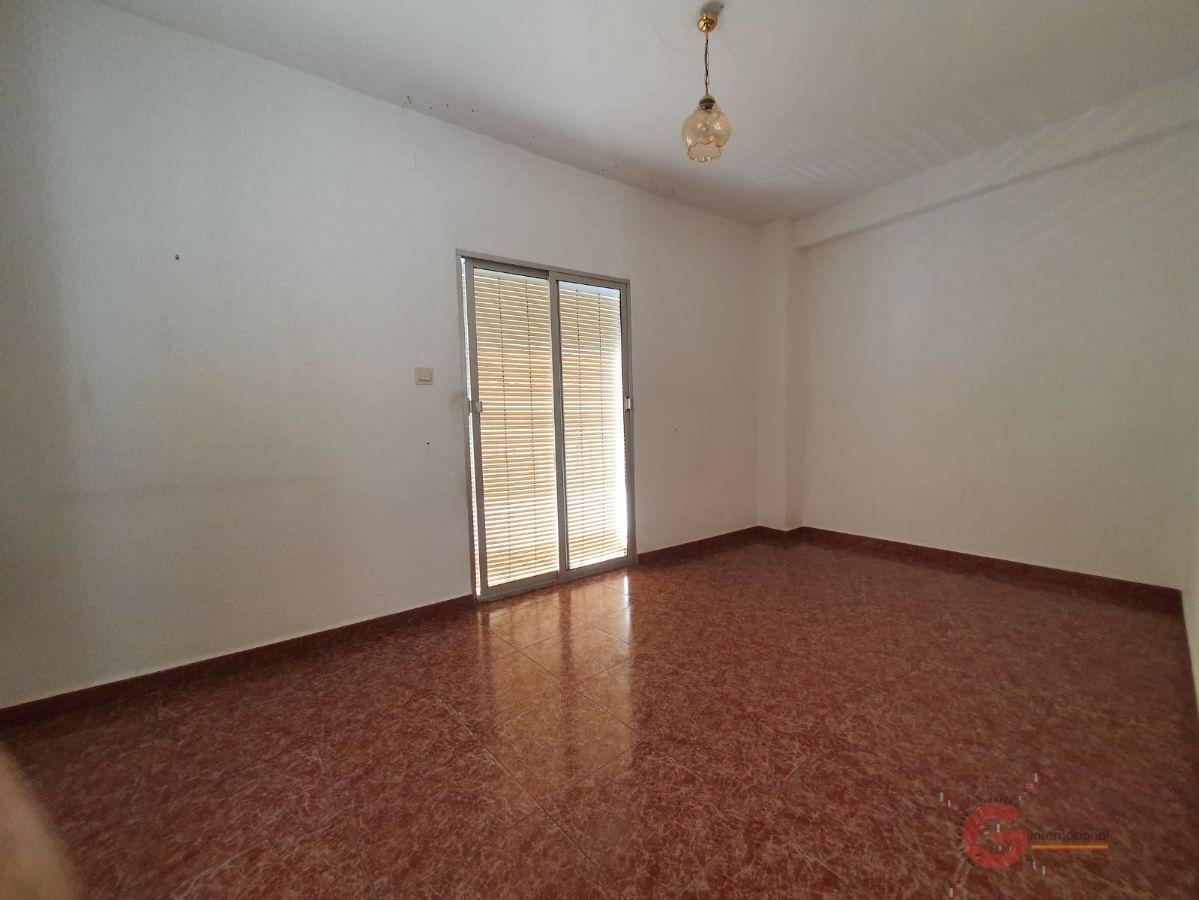 For sale of house in Órgiva