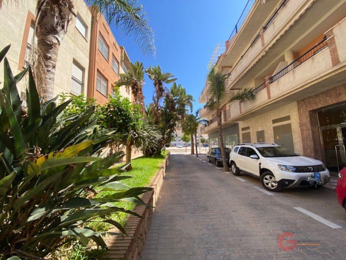 For sale of penthouse in Castell de Ferro