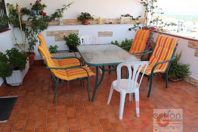 For sale of house in Salobreña