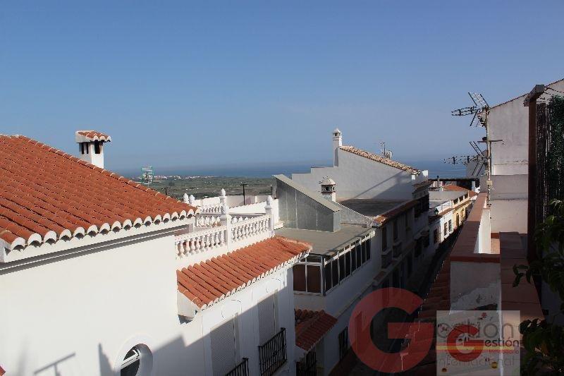 For sale of house in Salobreña