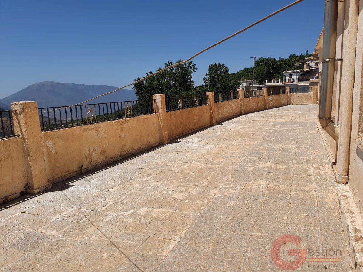 Venta de edificio en Pitres Venta de edificio en Pitres