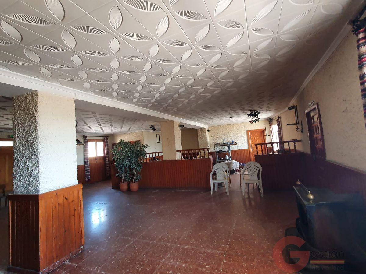 Venta de edificio en Pitres Venta de edificio en Pitres