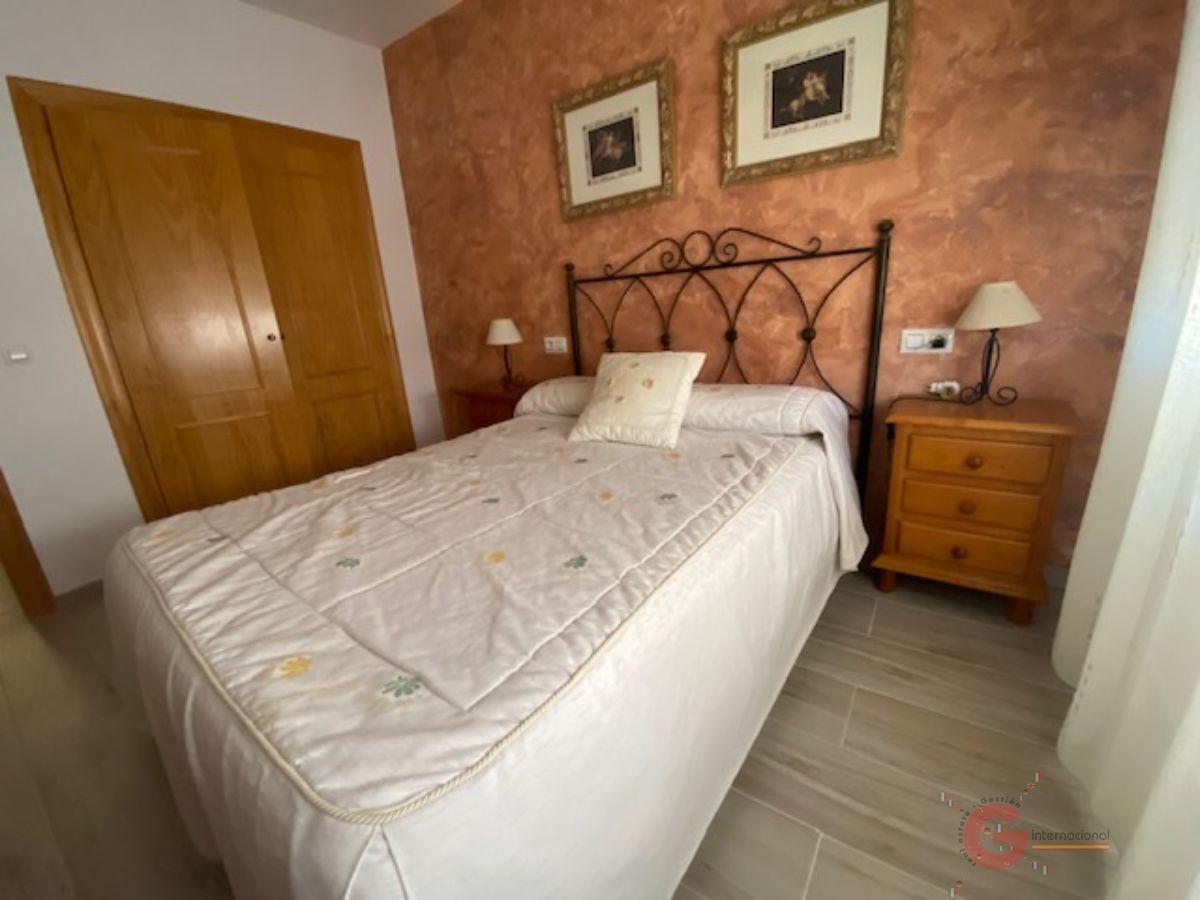 For sale of apartment in Almuñécar