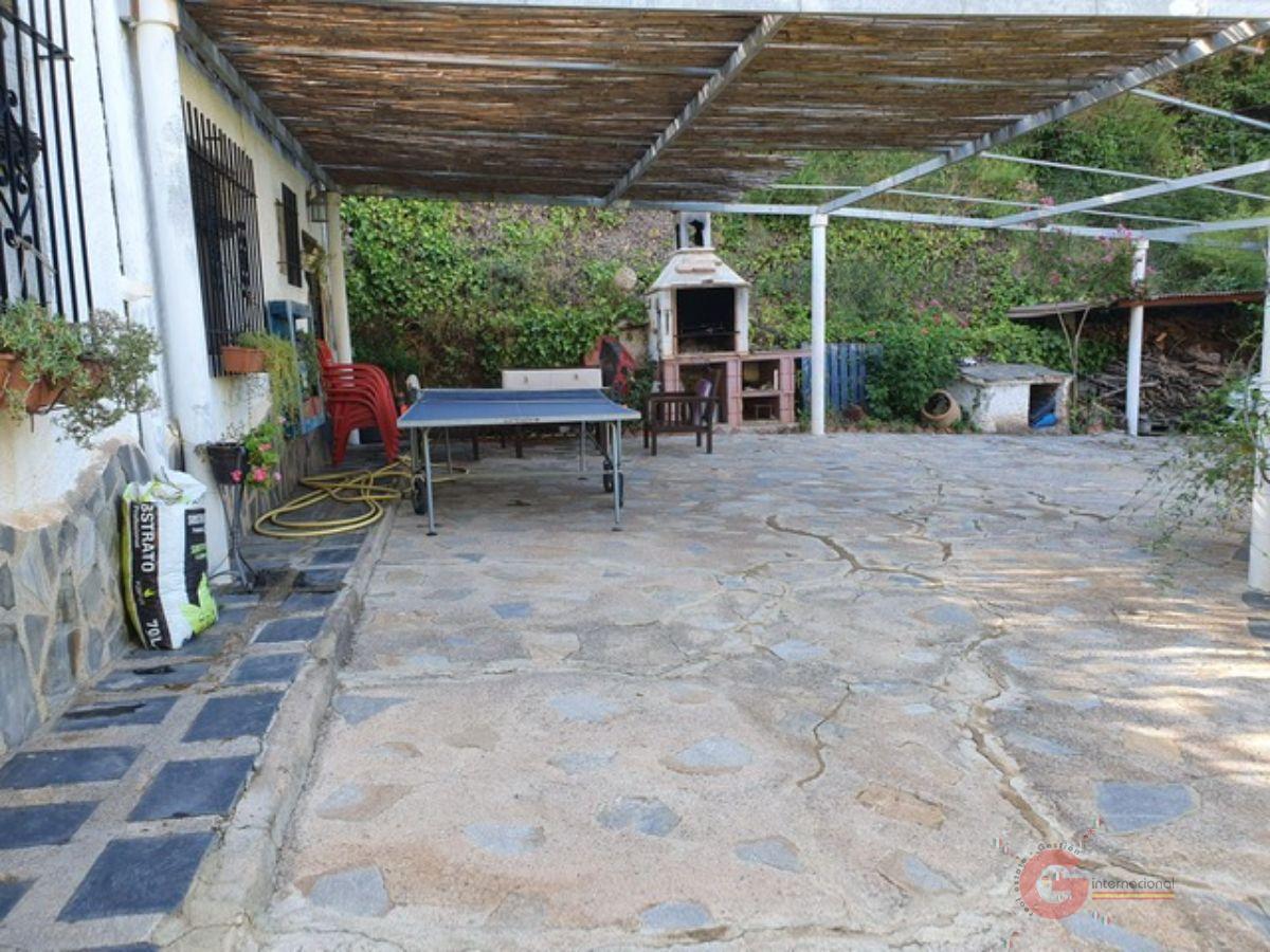 Venta de finca rústica en Torvizcón